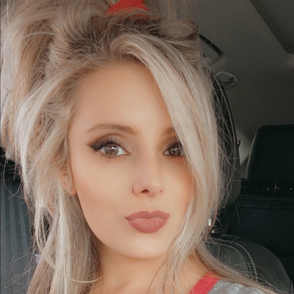 victorialeig844